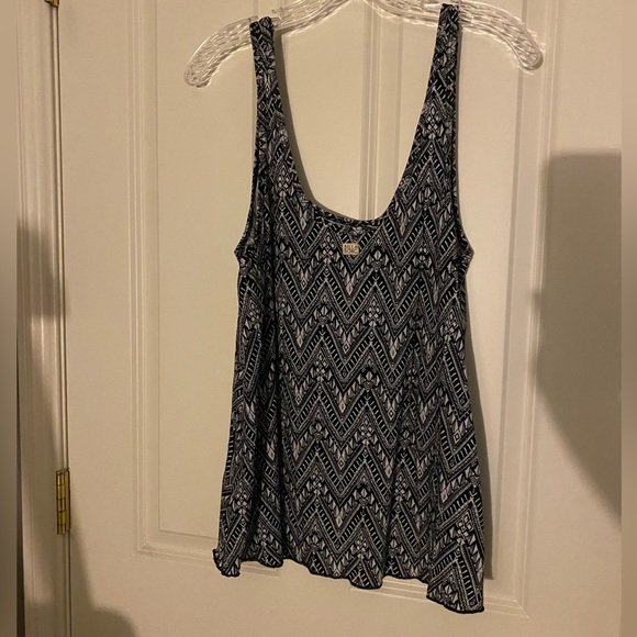 Billabong Blouse Top Tank With Pocket Tribal Medium - Picture 3 of 5